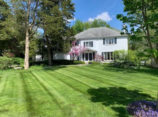 1115 Laurie Ct, Burr Ridge, IL 60527