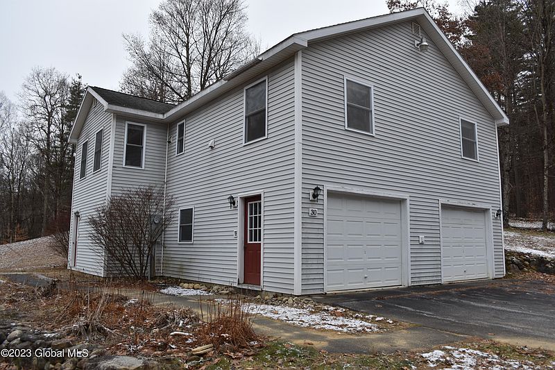 4th image of 30 Pine Hill Lane