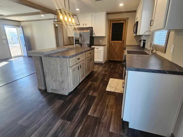 1004 W Grand Ave, Artesia, NM 88210