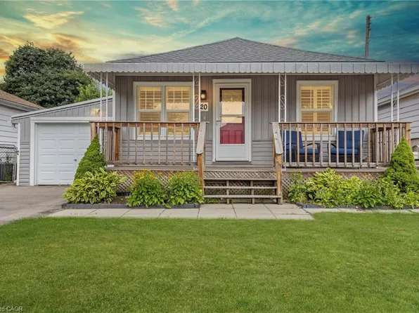 20 Dodson St, Hamilton, ON L9A 3K6