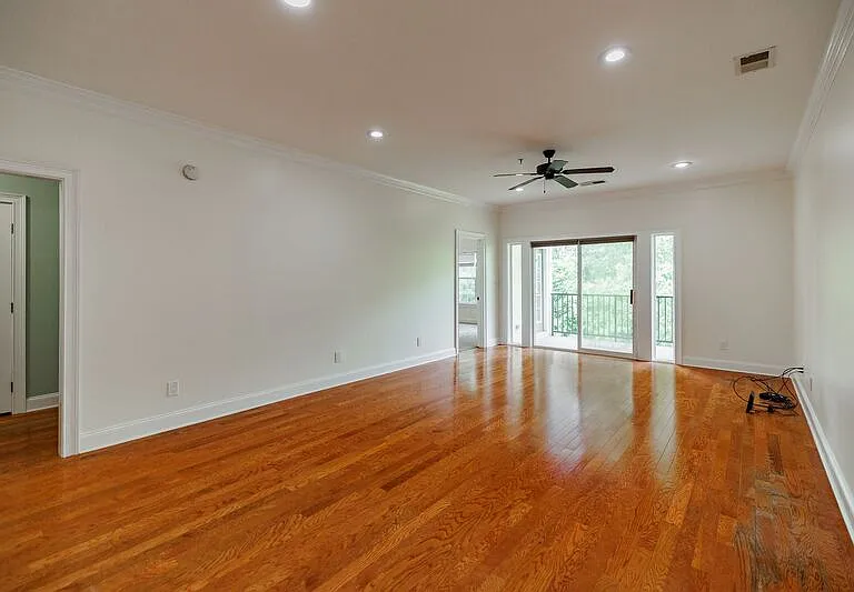 350 Wood Lake Dr #24 — Photo 16