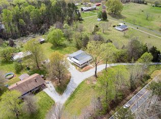 1526 Junction Rd, Mocksville, NC 27028