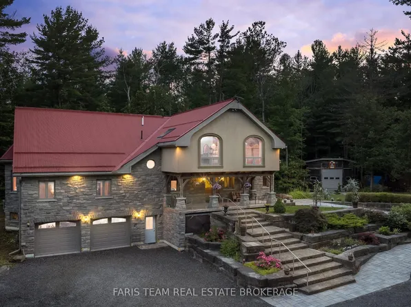 636 Harbour St, Innisfil, ON L0L 1W0
