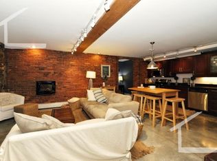 1756 Beacon St #03, Brookline, MA 02445