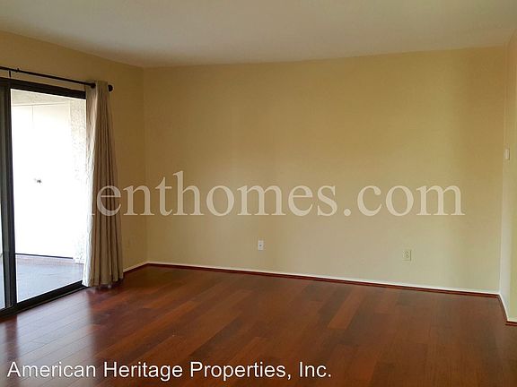 3rd image of 13090 Wimberly Sq Unit 54