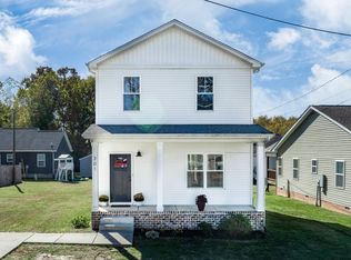 301 22nd Ave E, Springfield, TN 37172