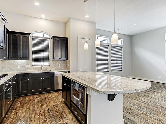 3rd image of 4217 Feagan St