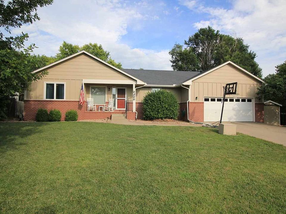 1st image of 2220 N Gentry Ln