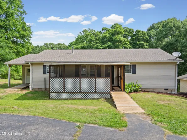 280 Thunderbird Dr N, Hernando, MS 38632