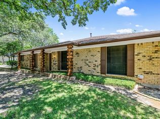 1521 Sharon Dr, Cedar Hill, TX 75104