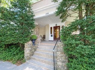 208 Rawson Rd #3, Brookline, MA 02445
