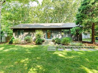 123 Montauk Blvd, East Hampton, NY 11937