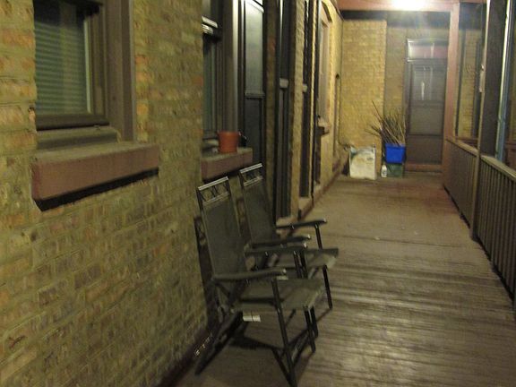 5th image of 1045 Chicago Ave APT 3S