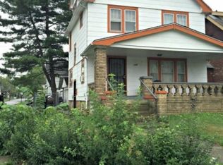 13512 S Parkway Dr, Garfield Heights, OH