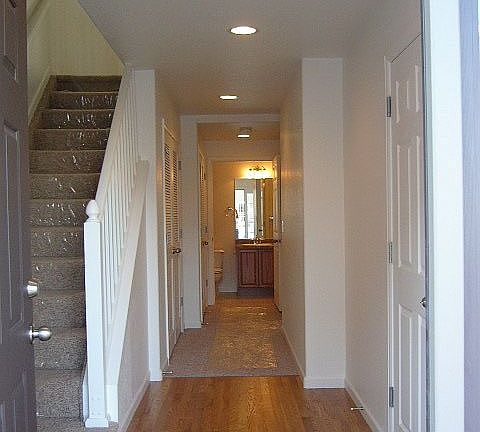 entry level w_BR+full bath