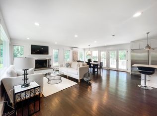129 Woodbine Dr, East Hampton, NY 11937