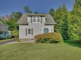 9 Orchard Ter, Monroe, NY 10950