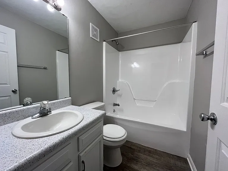 Rand Stockton Apartment Homes — Photo 124