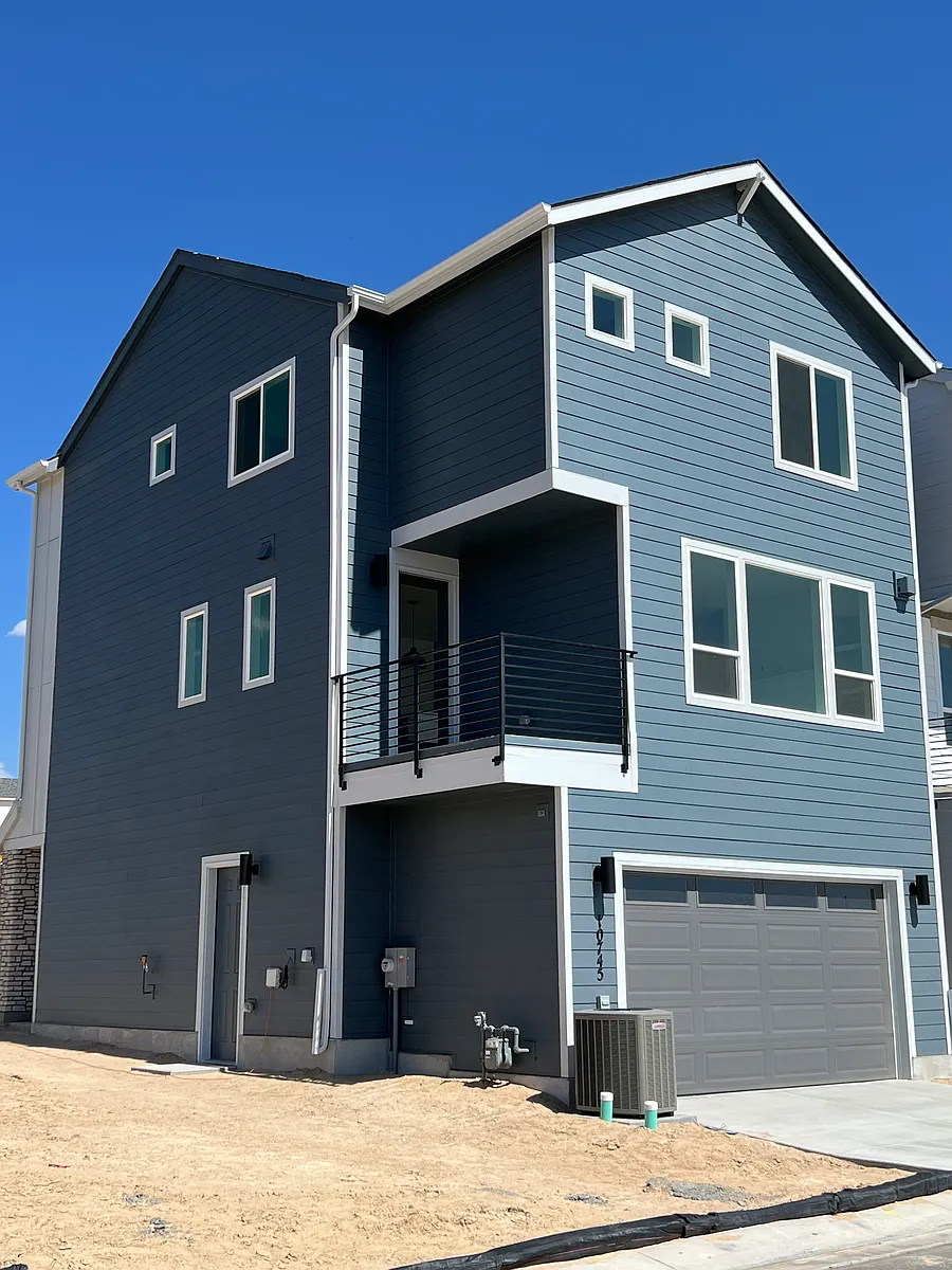 Building Photo - 10745 Lewanee Point