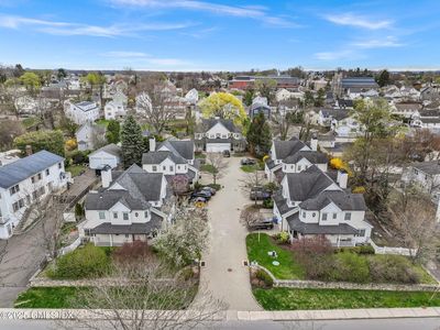 147 Holly Hill Ln, Greenwich, CT, 06830