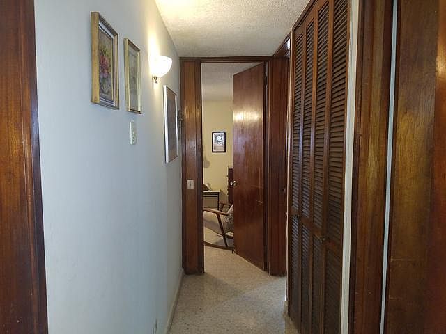 2nd image of 14-18 Calle Granada