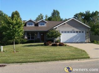 15278 Canterbury Ln, Grand Haven, MI 49417