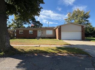 580 Palmerston St, River Rouge, MI 48218