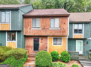132 Fernbanks Ct, Athens, GA