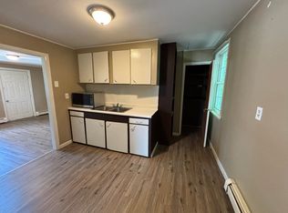 83 College Ave APT 1, Waterville, ME 04901