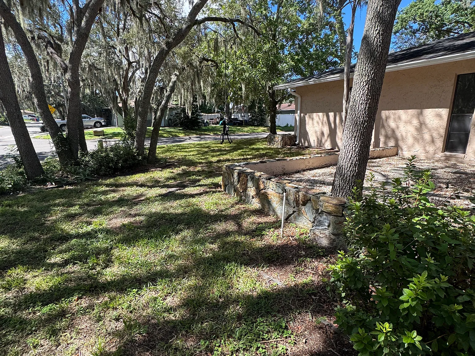 3 bed, 1338 sqft, $2,000 — Photo 3