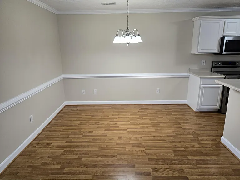 1710 Renwick Dr #202 — Photo 6