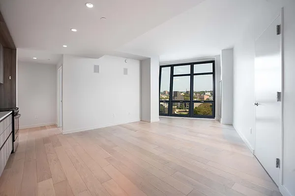 Rented by Cyberapts Management | media 10