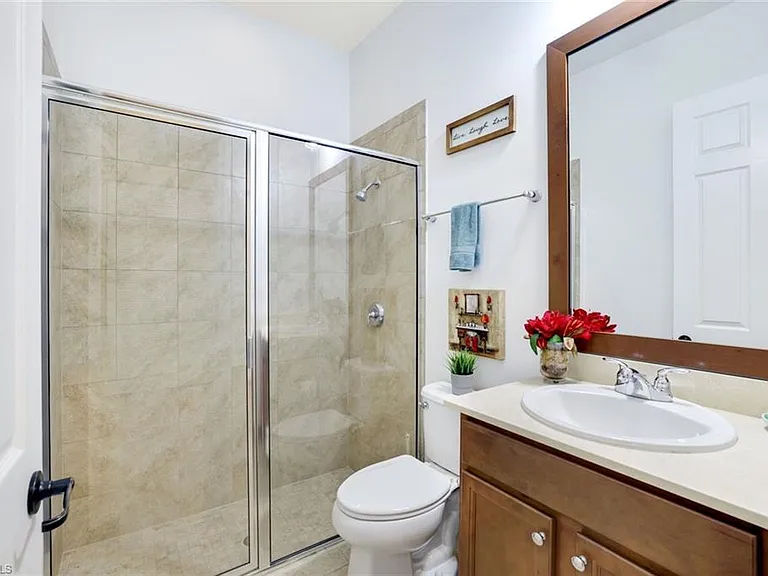 5177 Salerno St — Photo 17