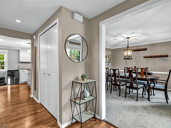 5th image of 16561 N White Oaks Dr