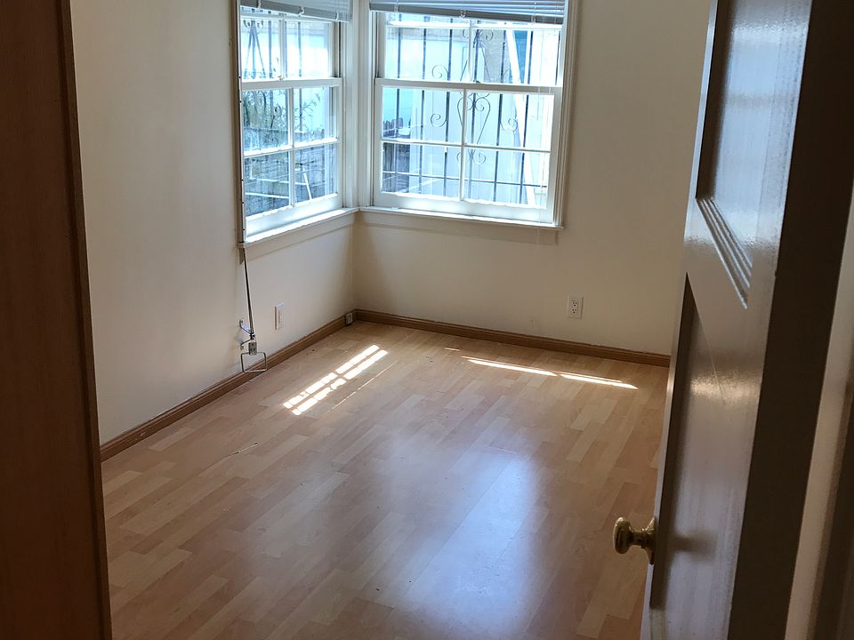 2nd image of 12100 Idaho Ave