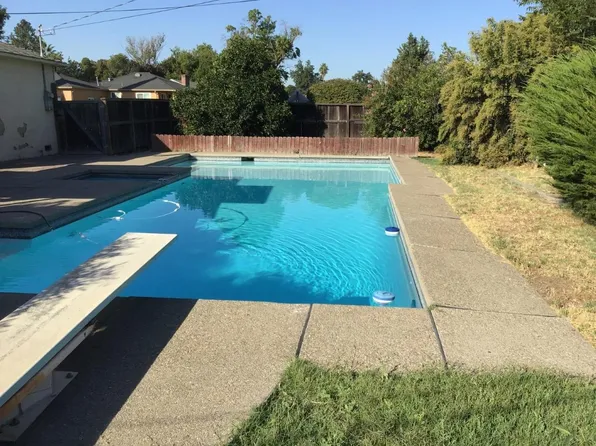 3542 N Kirk Ave, Stockton, CA 95204