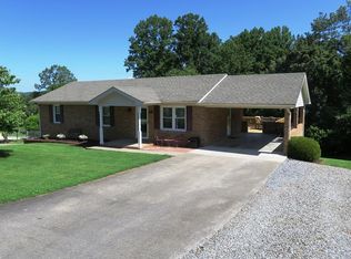 190 Andra Dr, Ridgeway, VA 24148