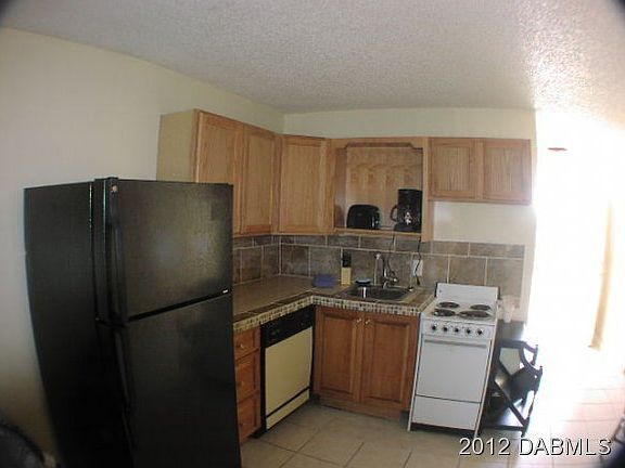 2nd image of 3501 S Atlantic Ave #202