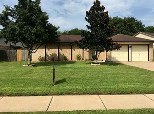 2403 Windswept Dr, Richmond, TX 77406