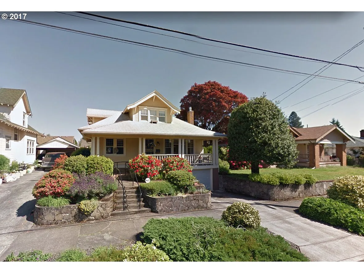 1831 N Terry St photo 1