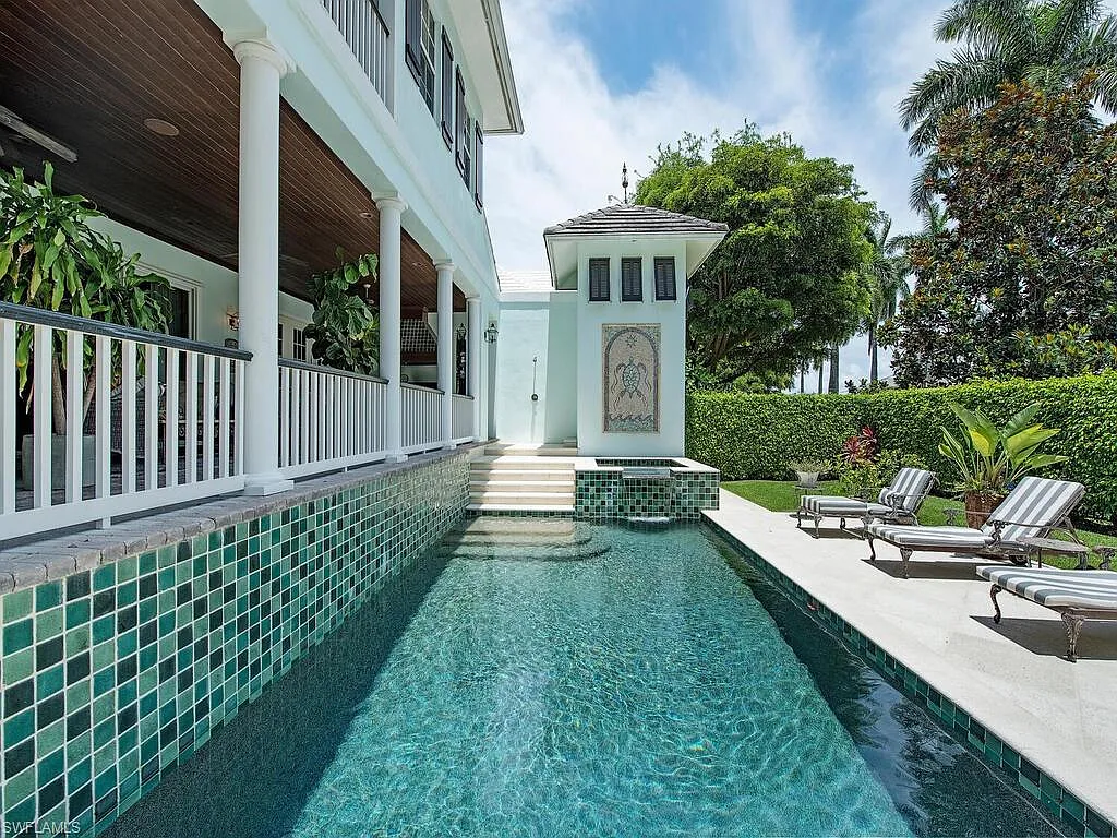 4 bed, 4.5 bath, 4110 sqft, $60,000 — Photo 3