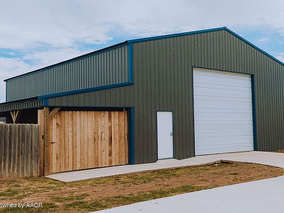 3rd image of 8821 Lupine Dr
