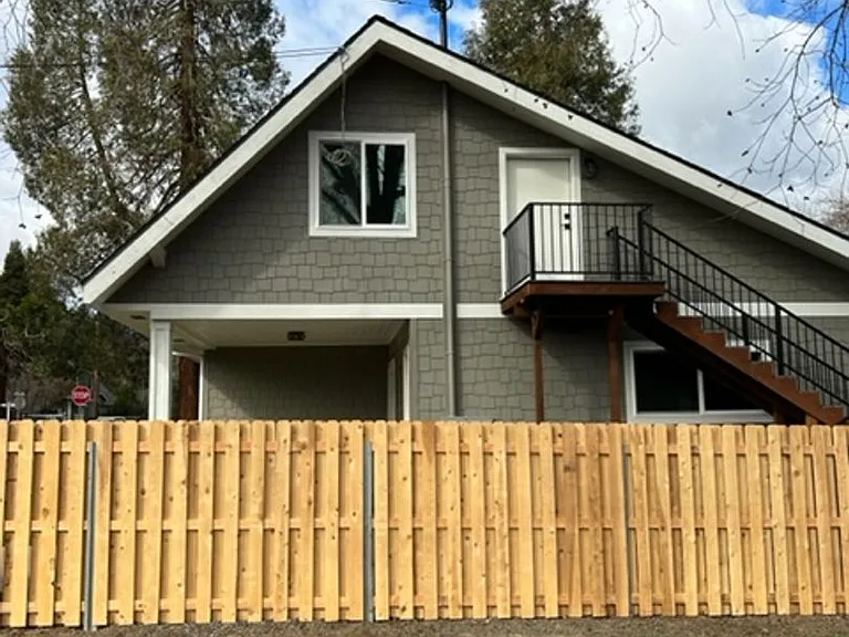 410 N 5th St #A — Photo 21