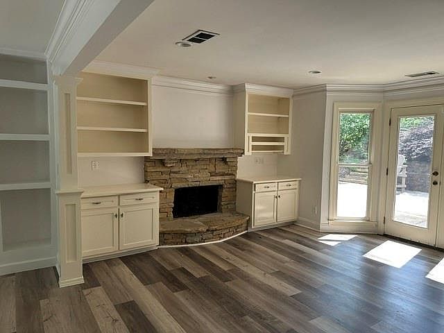 1st image of 1459 Brookcliff Dr