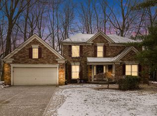 3422 Park Forest Dr, West Bloomfield, MI