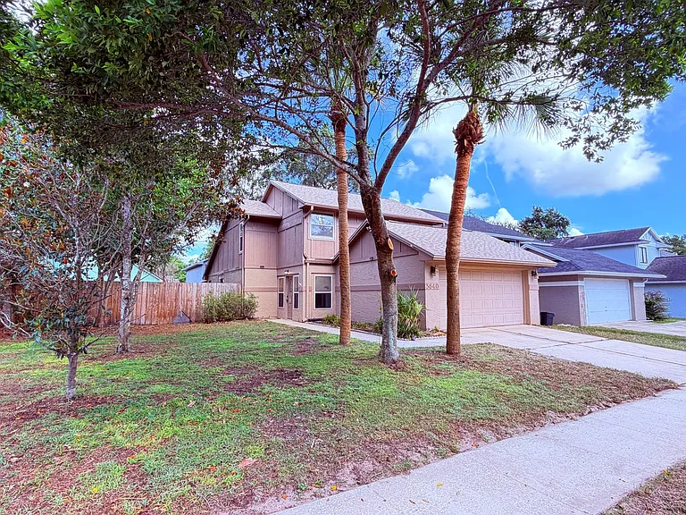 3640 S Saint Lucie Dr — Photo 4