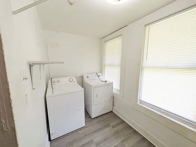 1491 Brockman St — Photo 12