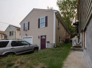 35 Judith St, Providence, RI 02909