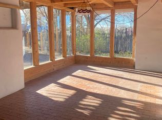 590 Applewood Rd, Corrales, NM 87048