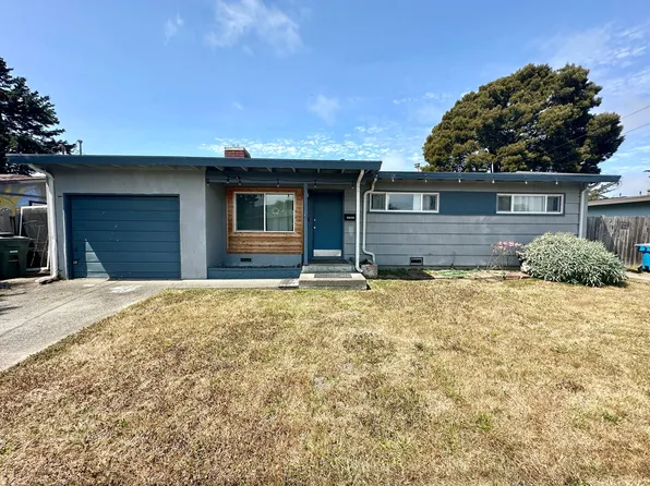2565 Wyatt Ln, Arcata, CA 95521